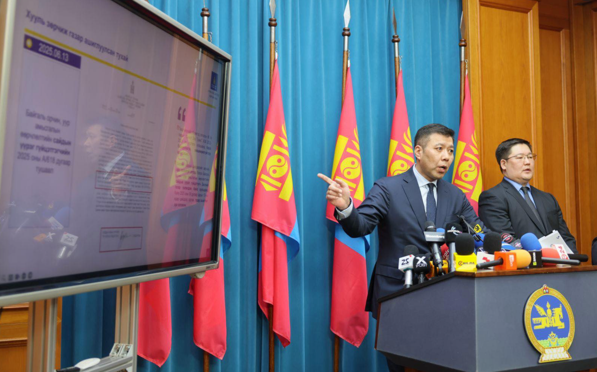 Хилийн зурваст 34,227 га газар олгосон Л.Оюун-Эрдэнийн ЗГ-ын хууль бус тогтоолыг хүчингүй болголоо